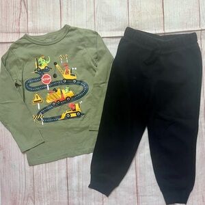 Outfit 2 pc Jumping Beans Joggers/Childrens Place LS Shirt 5T